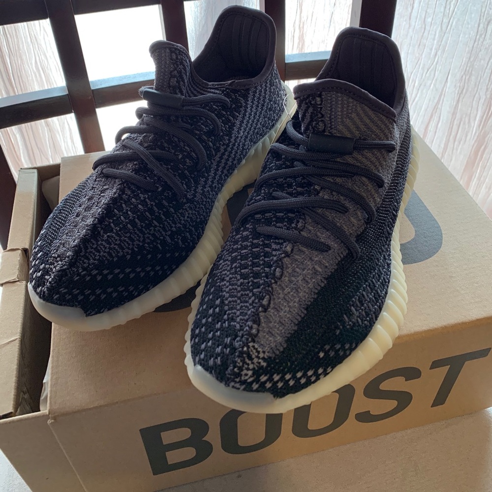 Yeezy Boost 350 v2